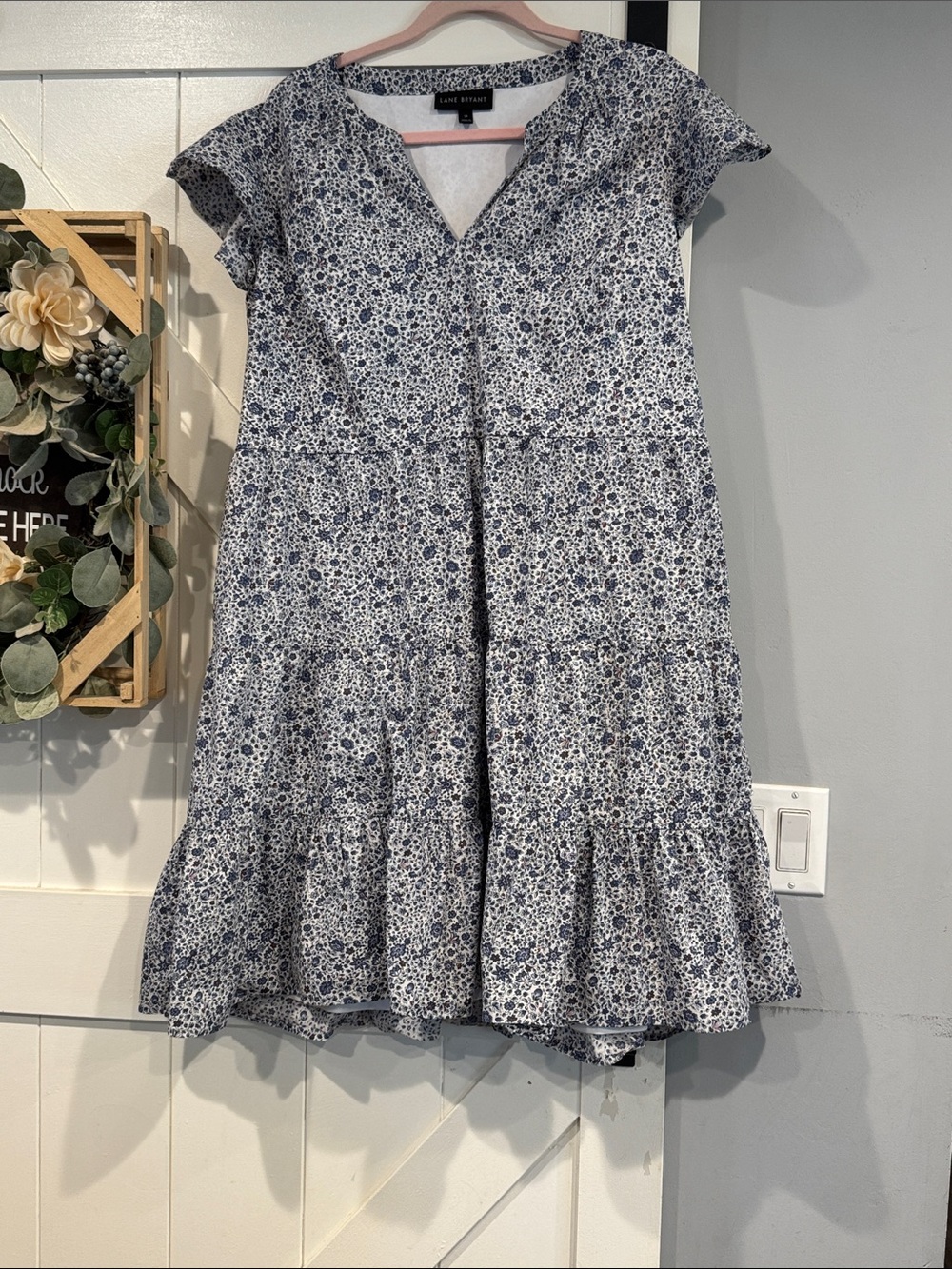 Lane Bryant Navy and White Floral Tiered V-Neck Dress size 14 worn once